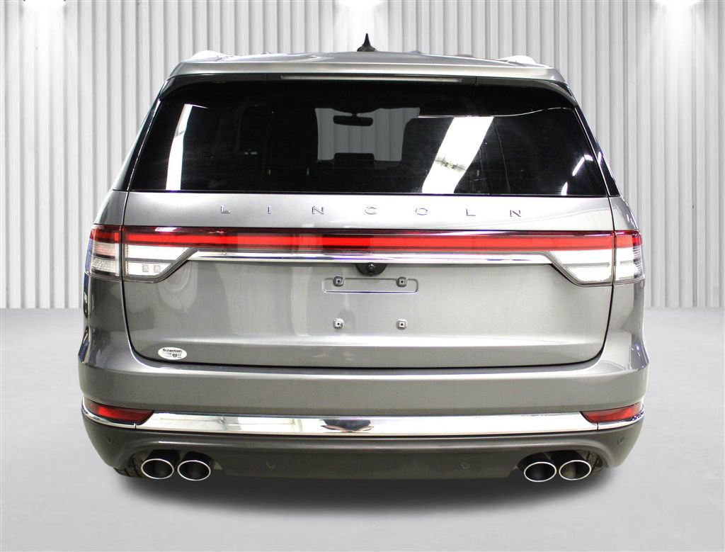 Used 2021 Lincoln Aviator Reserve w/ Equipment Group 201A image 3
