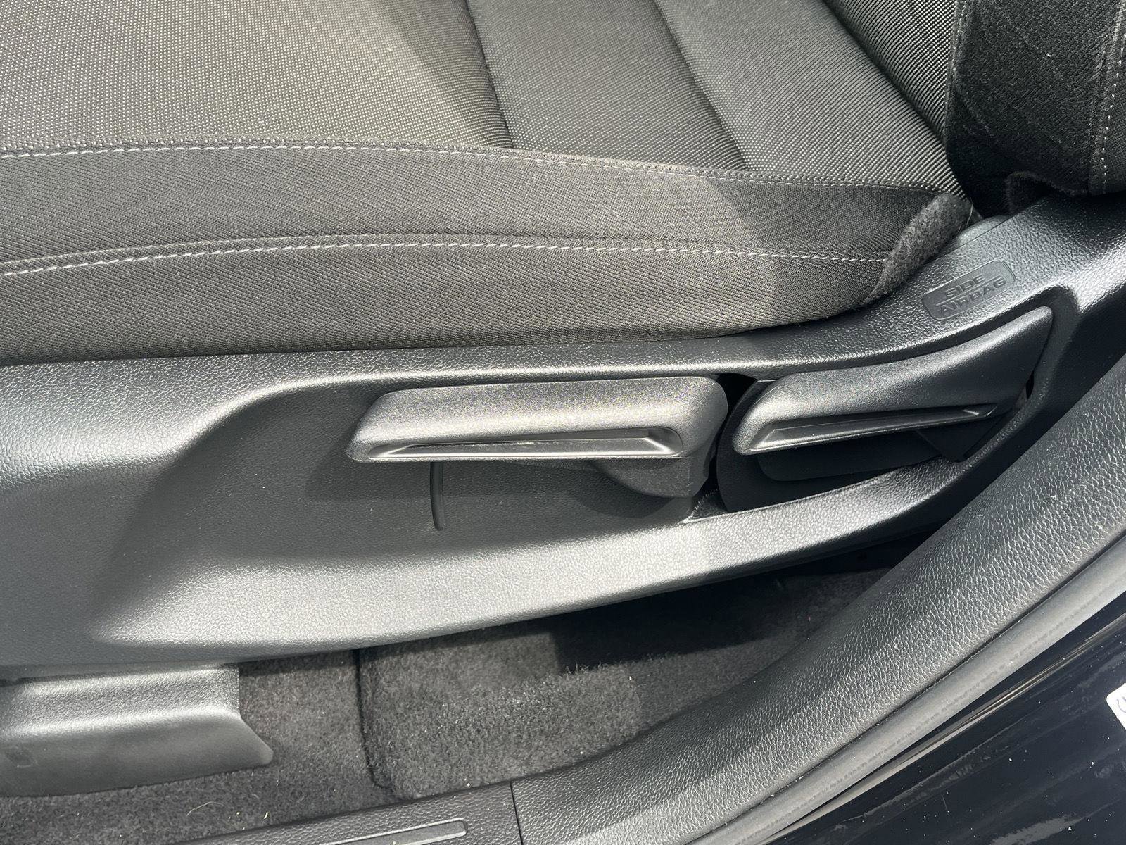 Certified 2023 Honda CR-V LX image 17