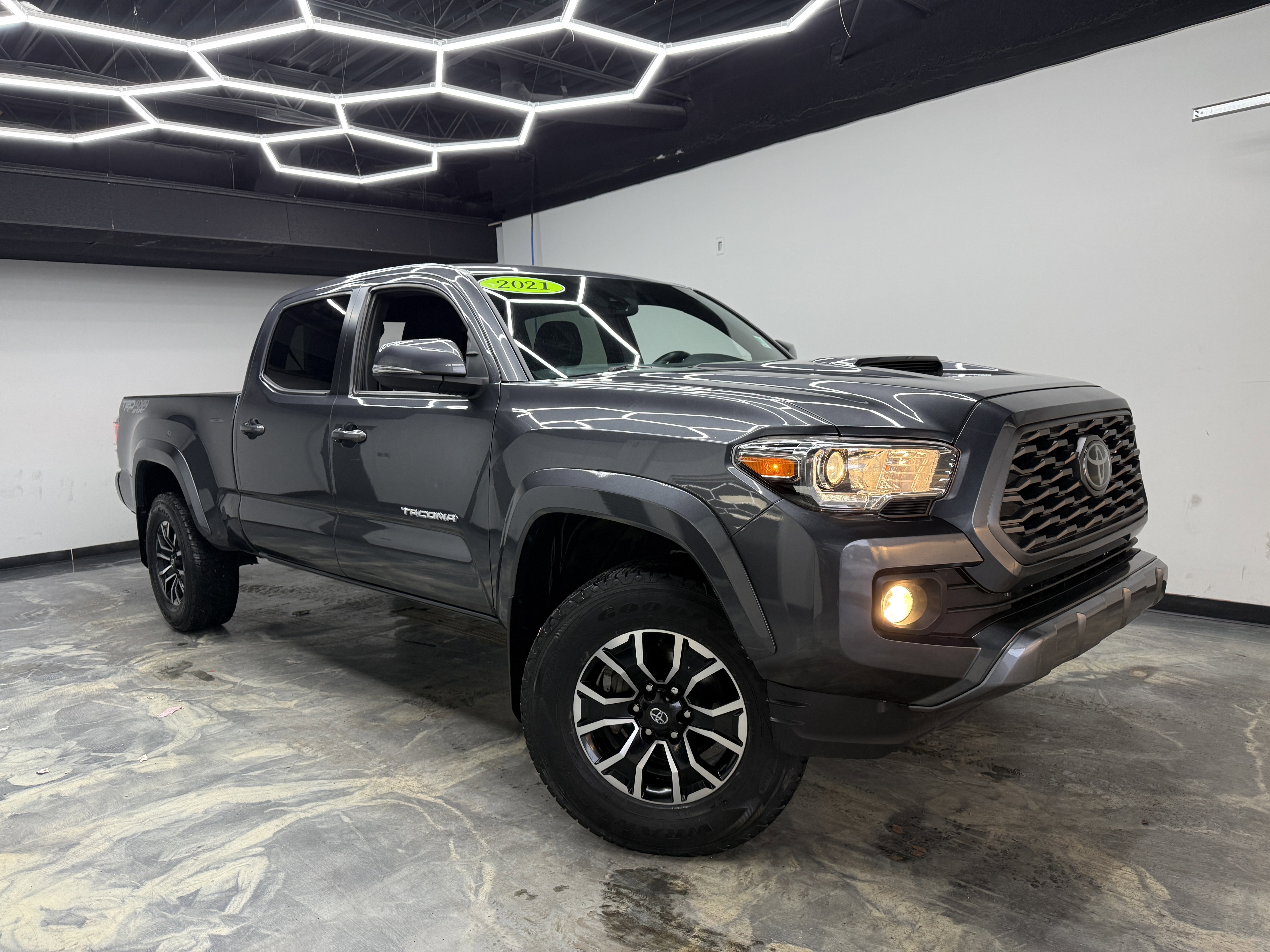 Used 2021 Toyota Tacoma 4x4 Double Cab image 6