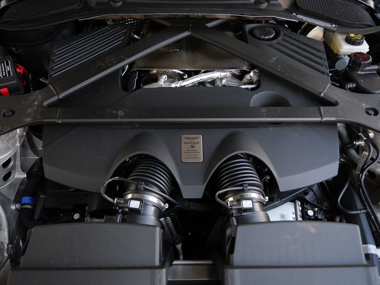 New 2026 Aston Martin V8 Vantage S RWD image 26