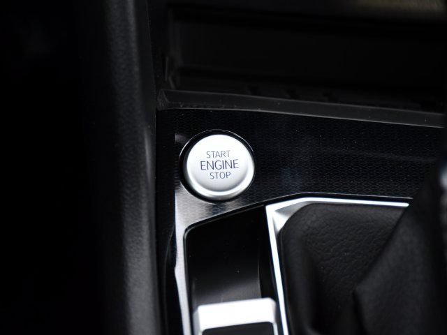 New 2026 Volkswagen Taos SEL AWD/4WD image 16