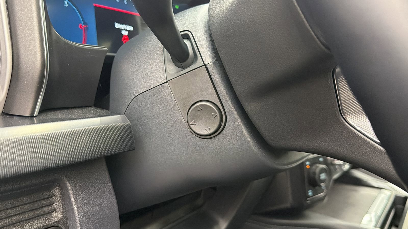 Used 2025 Ford F250 Platinum image 31