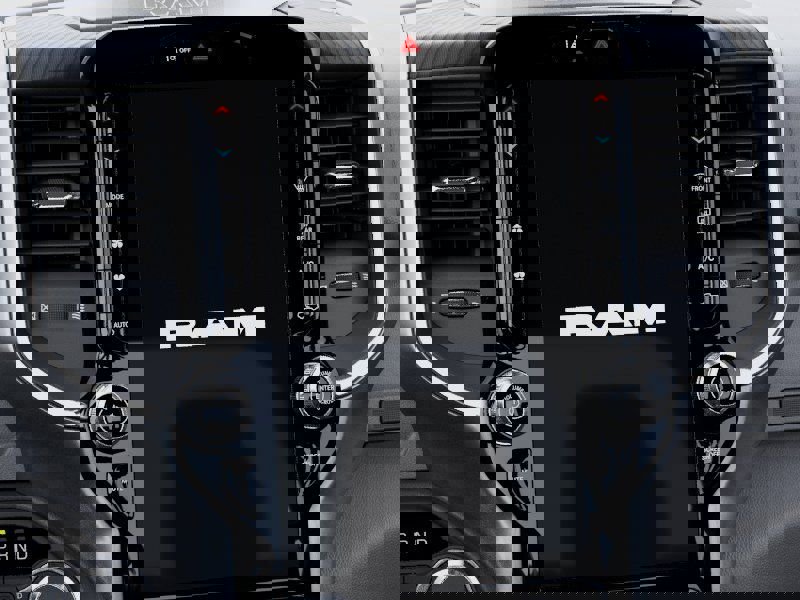 New 2026 RAM 1500 4x4 Crew Cab image 18