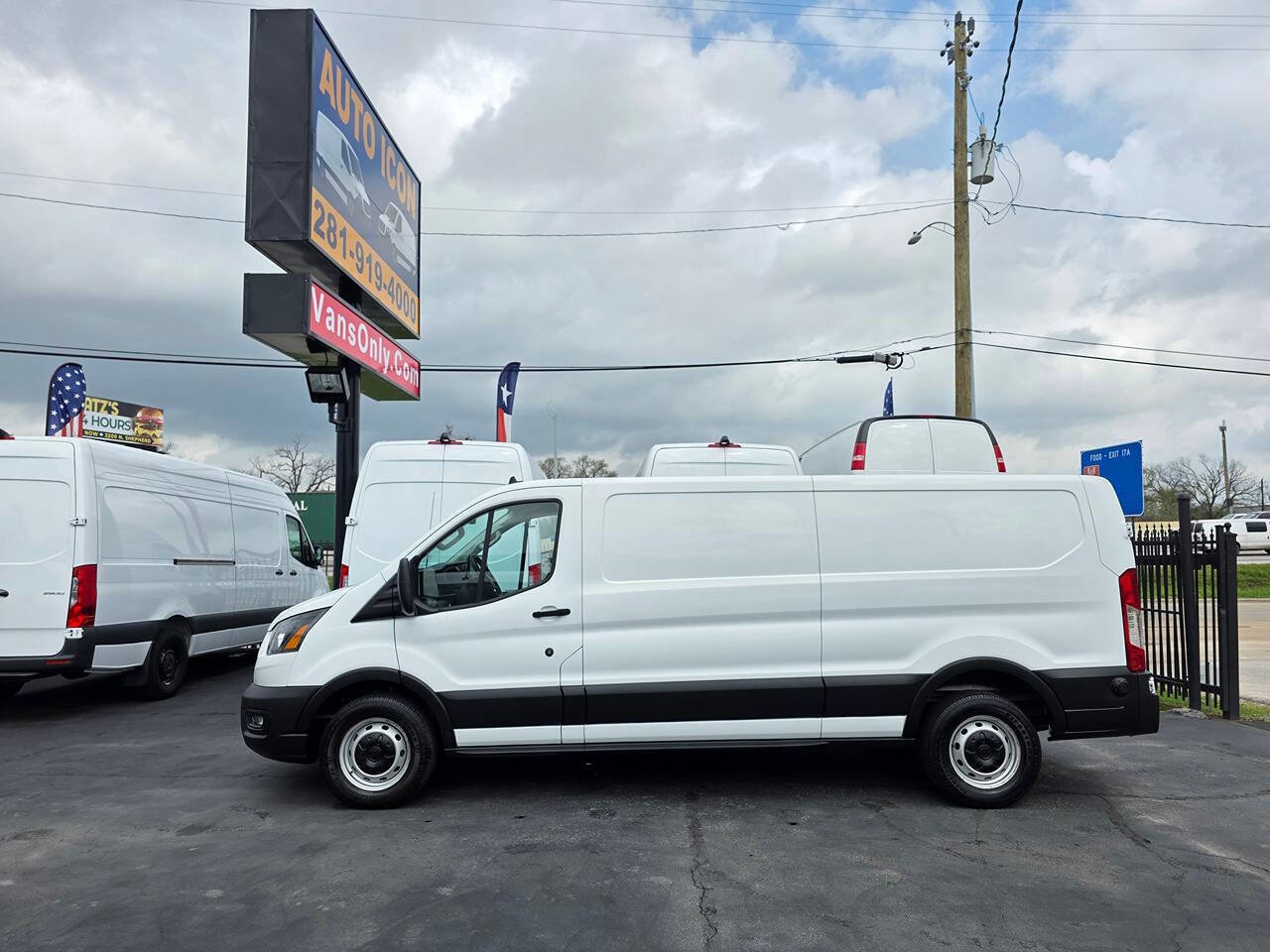 Used 2020 Ford Transit 250 250 3dr LWB Low Roof Cargo Van w/ Upfitter Package image 4