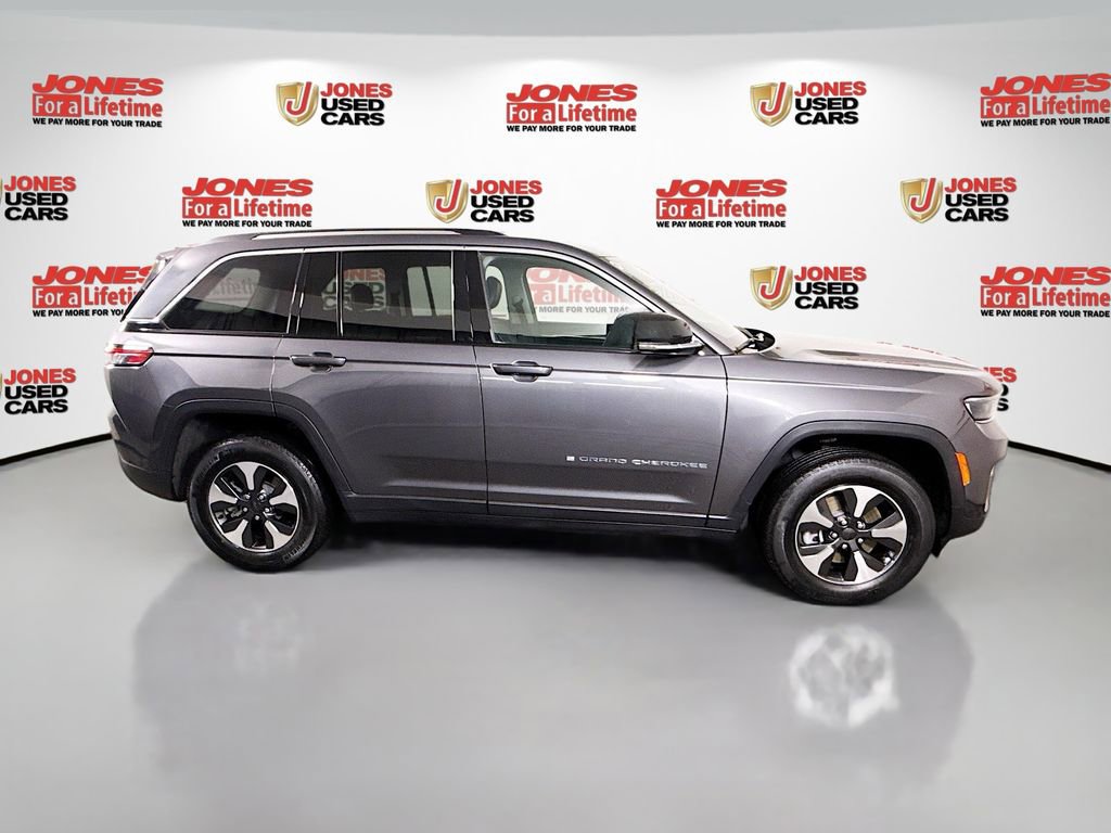 Used 2022 Jeep Grand Cherokee Limited 4xe image 19