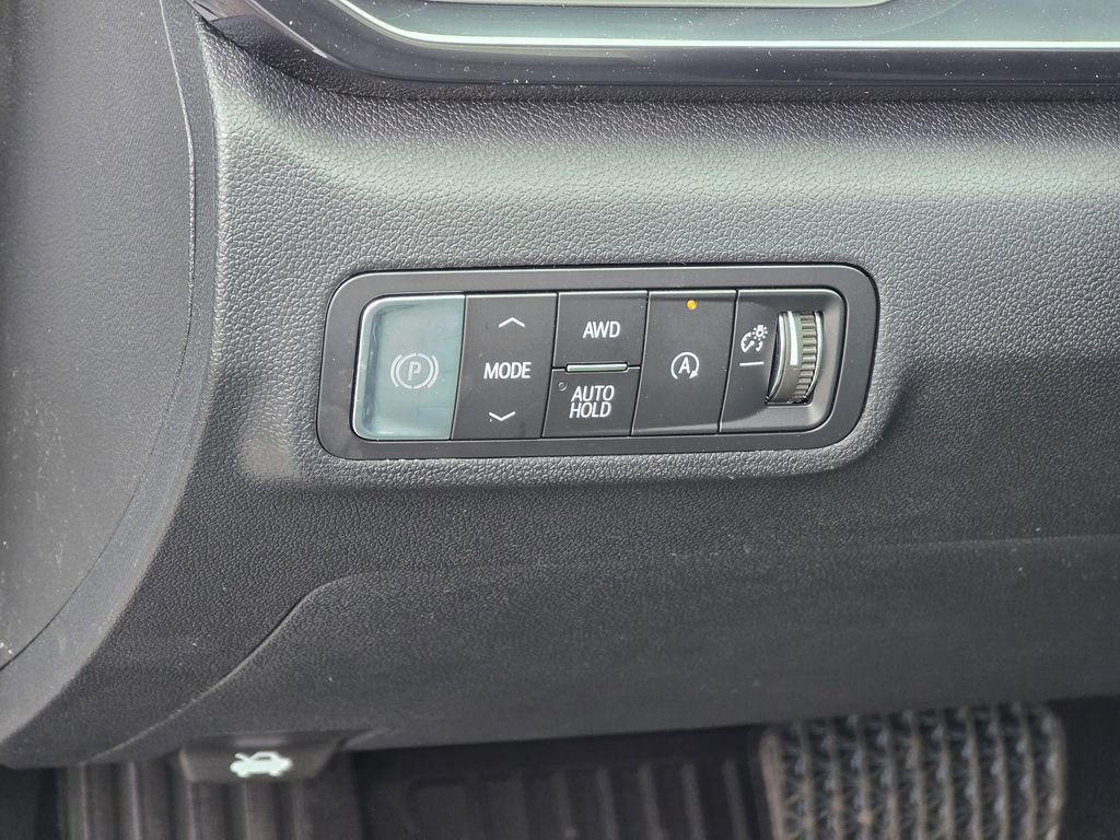 New 2026 GMC Terrain AT4 w/ Convenience Package III image 36