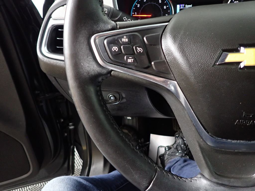 Used 2018 Chevrolet Equinox Premier image 28