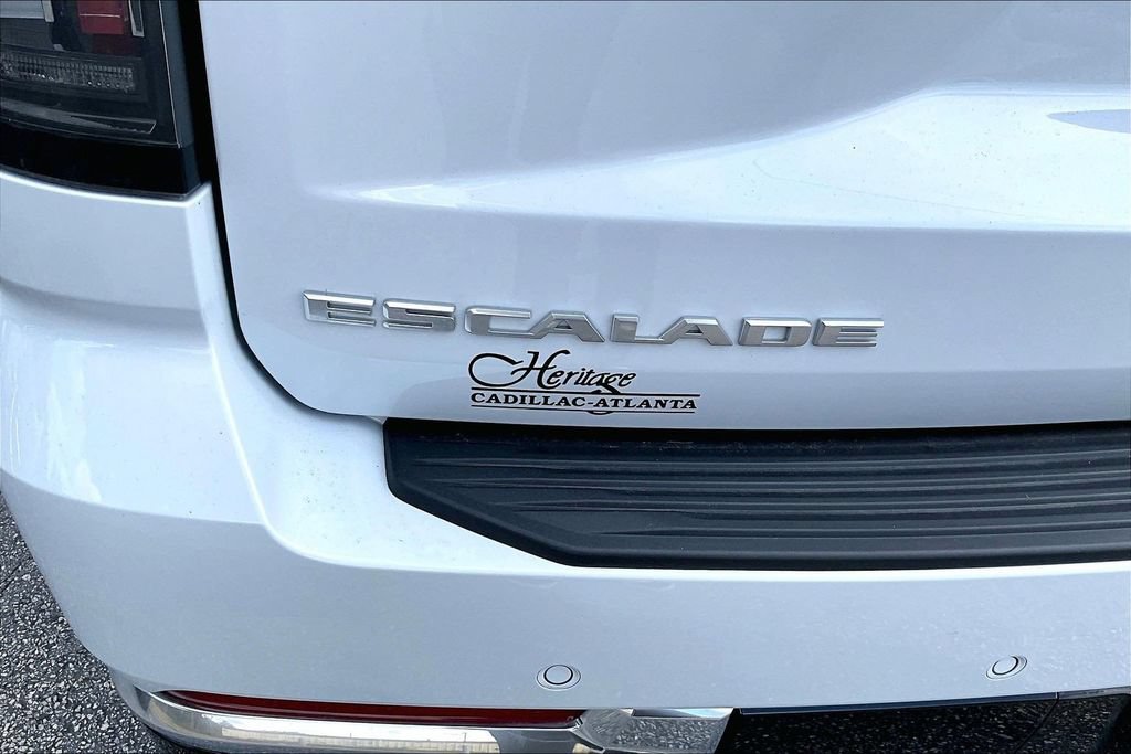 Certified 2026 Cadillac Escalade ESV Luxury w/ Touring Package AWD/4WD image 24