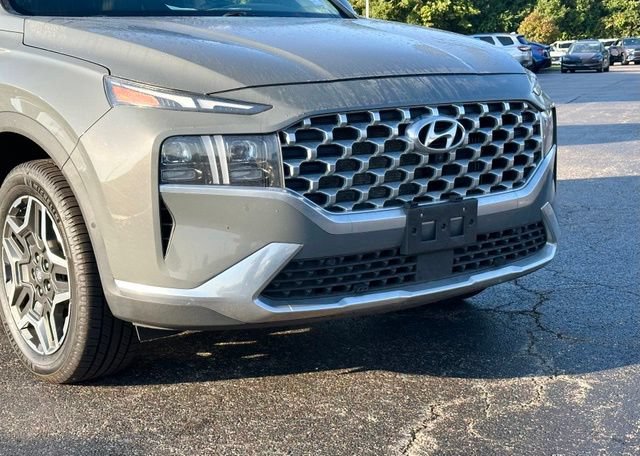 Used 2023 Hyundai Santa Fe Limited AWD/4WD image 2