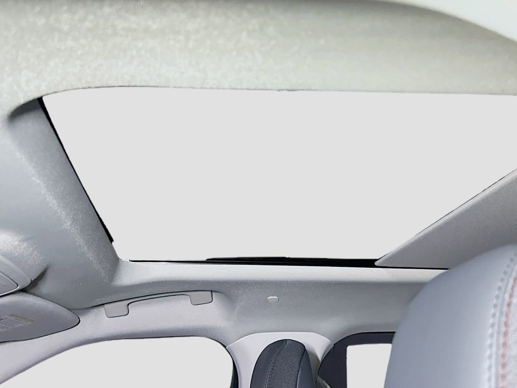 New 2026 Ford Explorer Active w/ Active Comfort Package image 21