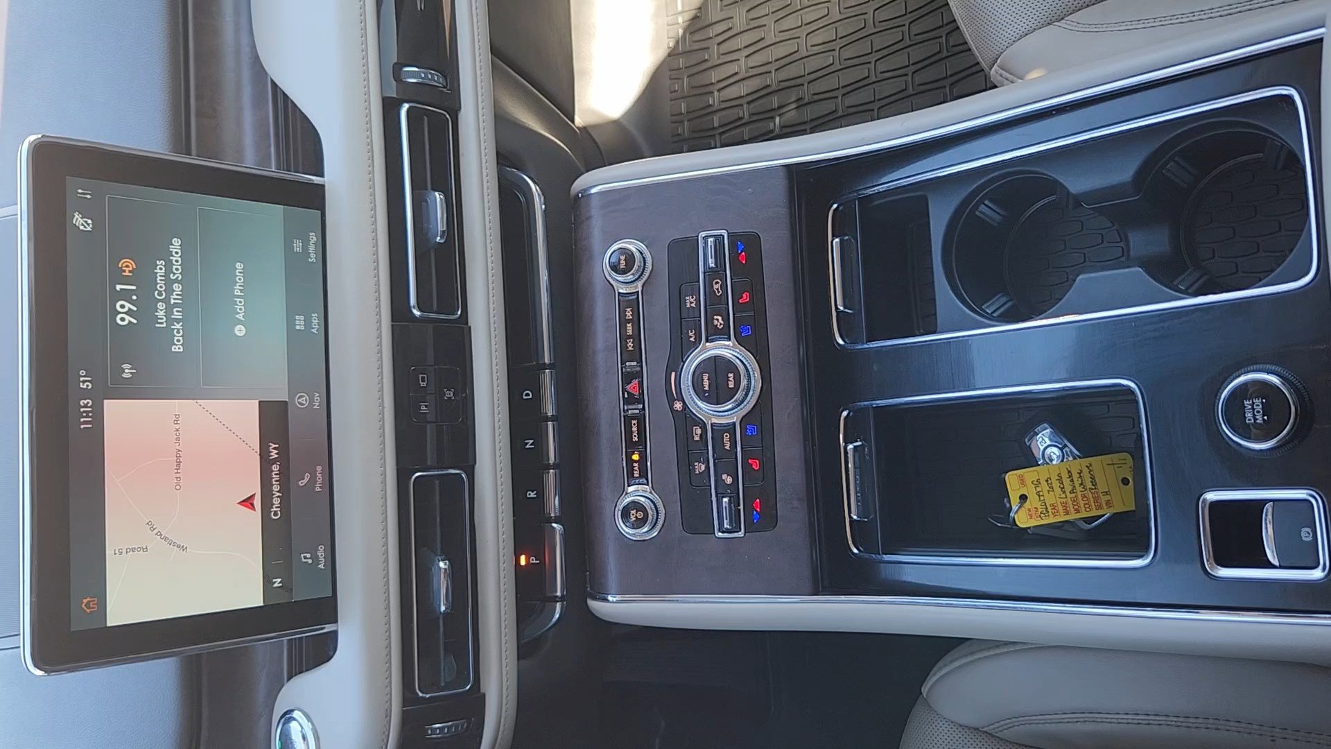 Used 2023 Lincoln Aviator Reserve w/ Equipment Group 201A image 15