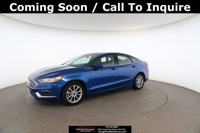 Used 2017 Ford Fusion SE image 4
