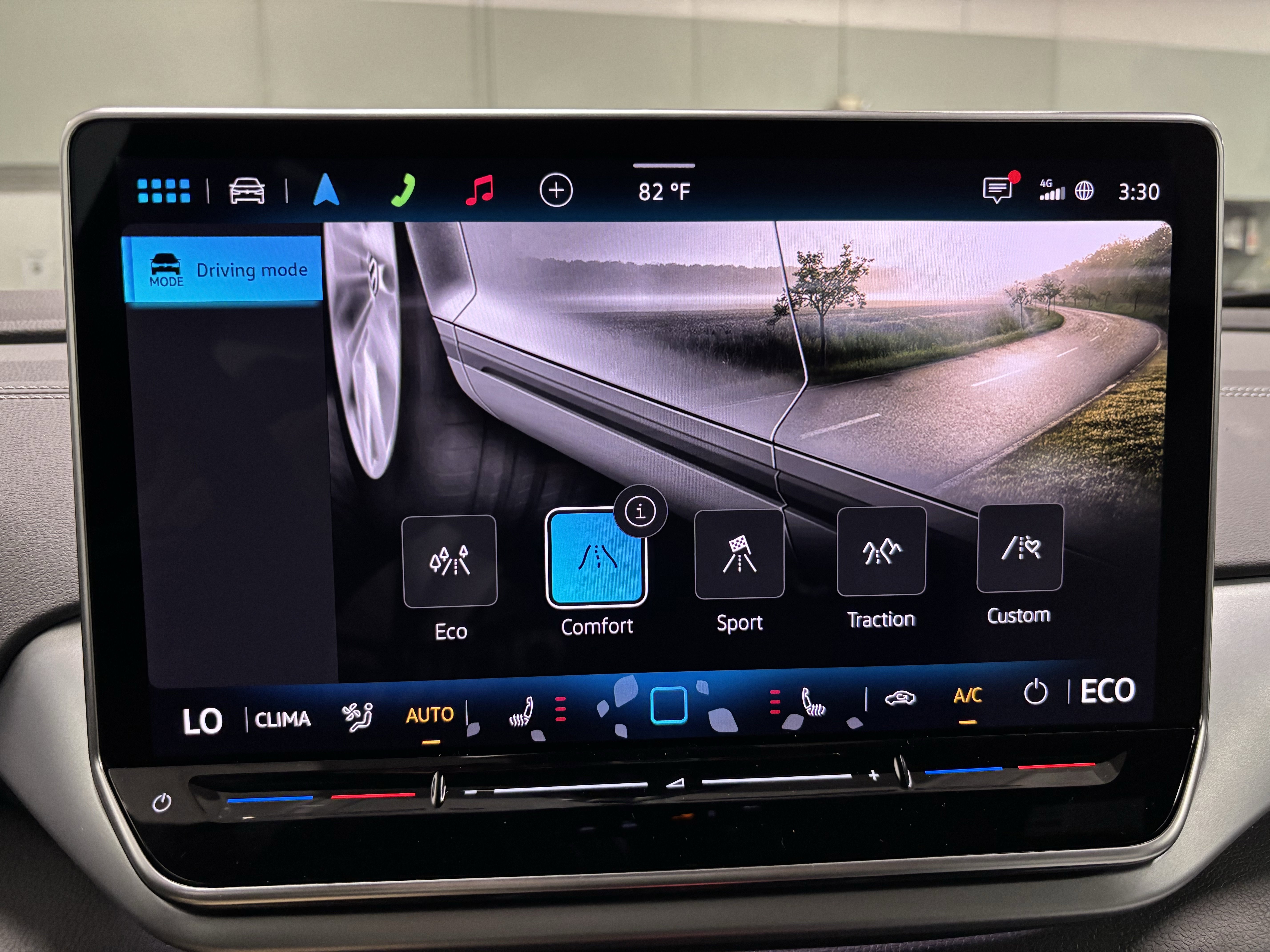 New 2025 Volkswagen ID.4 Pro image 20