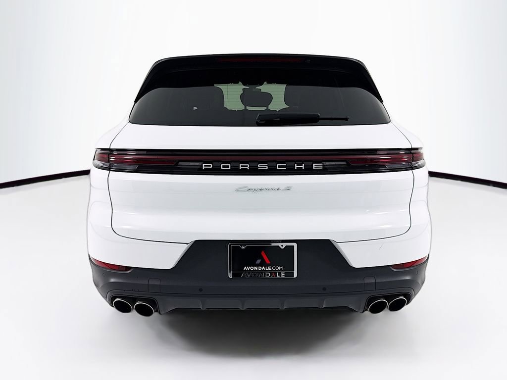 Certified 2024 Porsche Cayenne S AWD/4WD image 6
