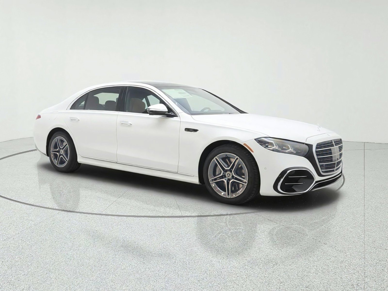 New 2027 Mercedes-Benz S 580 4MATIC Sedan image 3