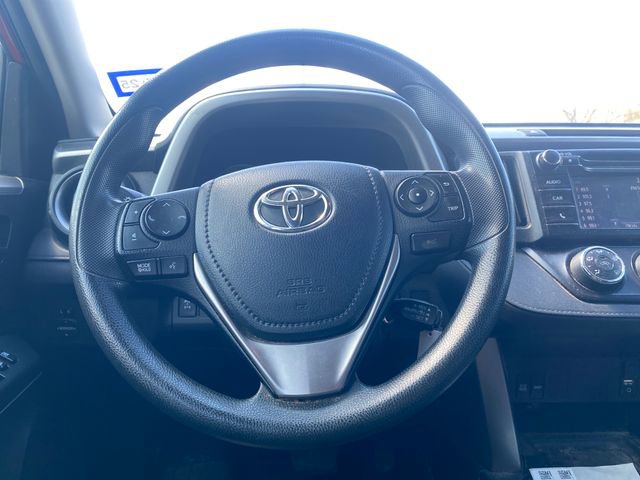Used 2017 Toyota RAV4 LE w/ Carpet Mat Package image 20