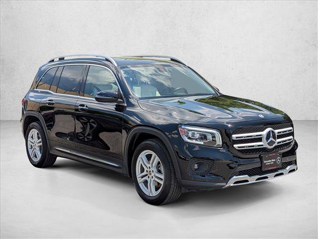 Used 2023 Mercedes-Benz GLB 250 4MATIC video 3