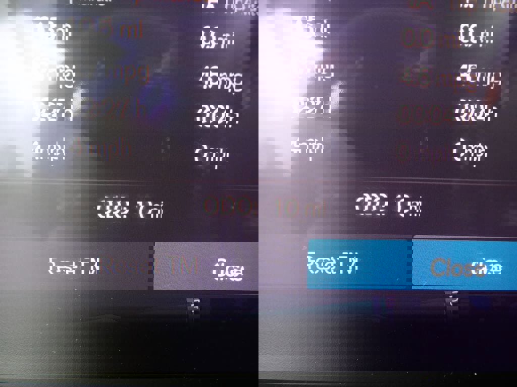 New 2026 Volvo V60 B5 Cross Country Plus w/ Protection Package Premier image 19