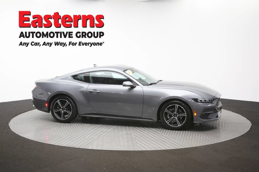 Used 2025 Ford Mustang Coupe RWD image 43