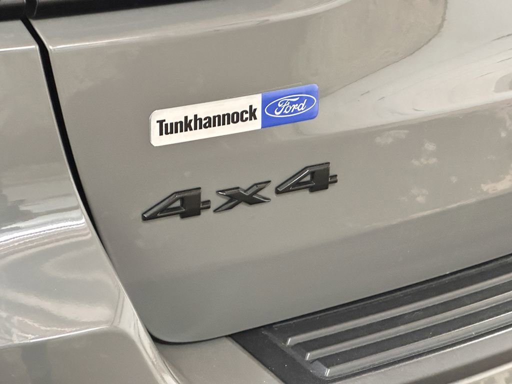 Used 2019 Jeep Grand Cherokee Altitude image 16