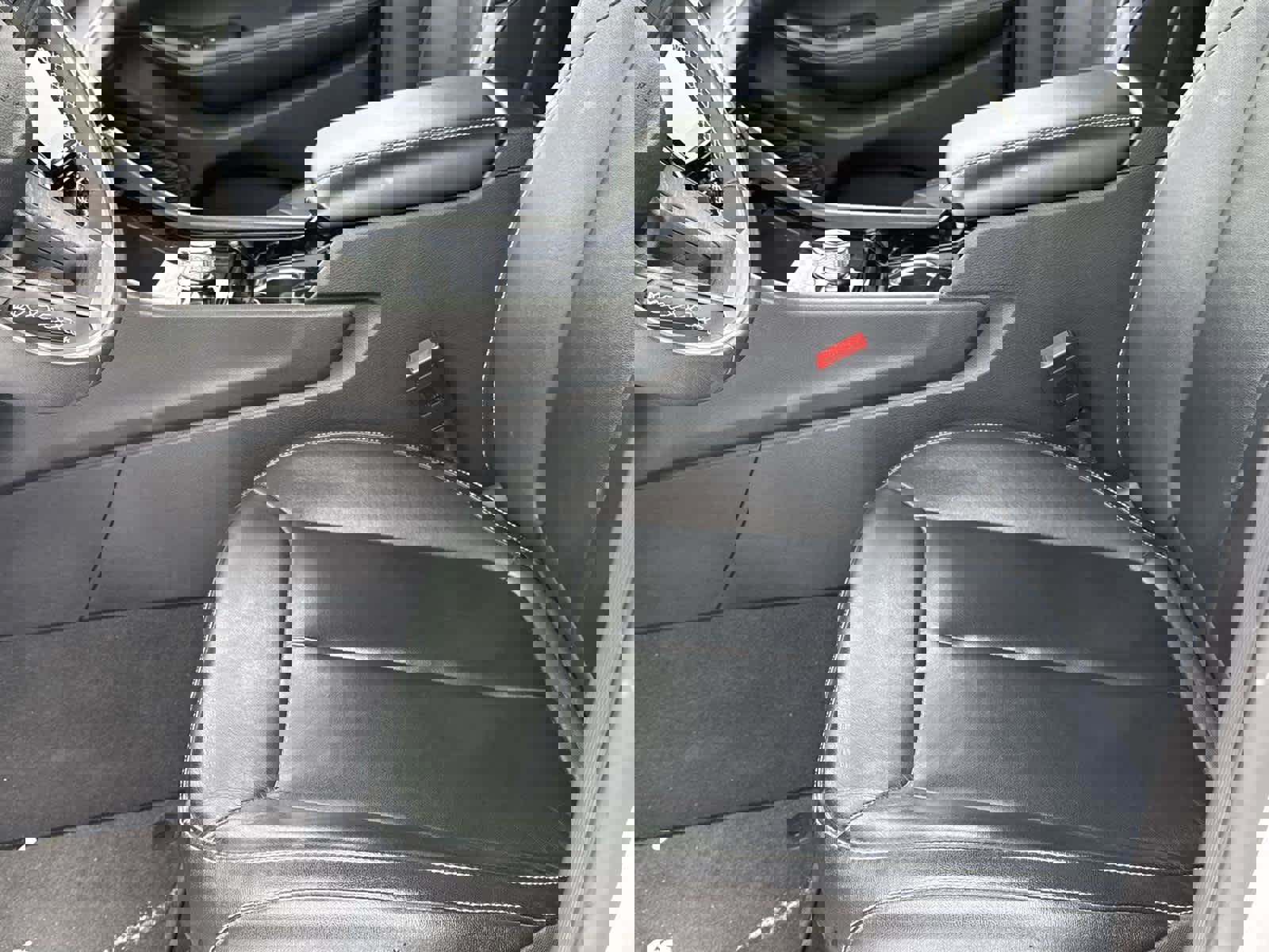 Used 2023 Jeep Grand Cherokee Limited image 12