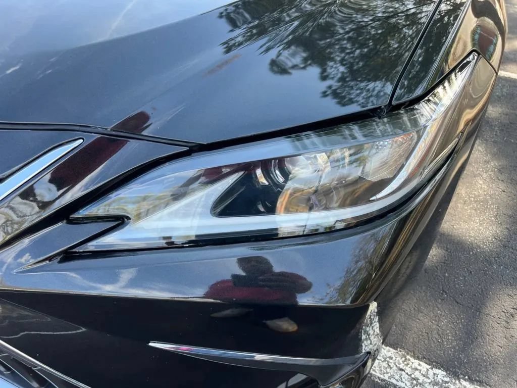 Used 2023 Lexus ES 350 w/ Accessory Package (Z1) FWD image 32