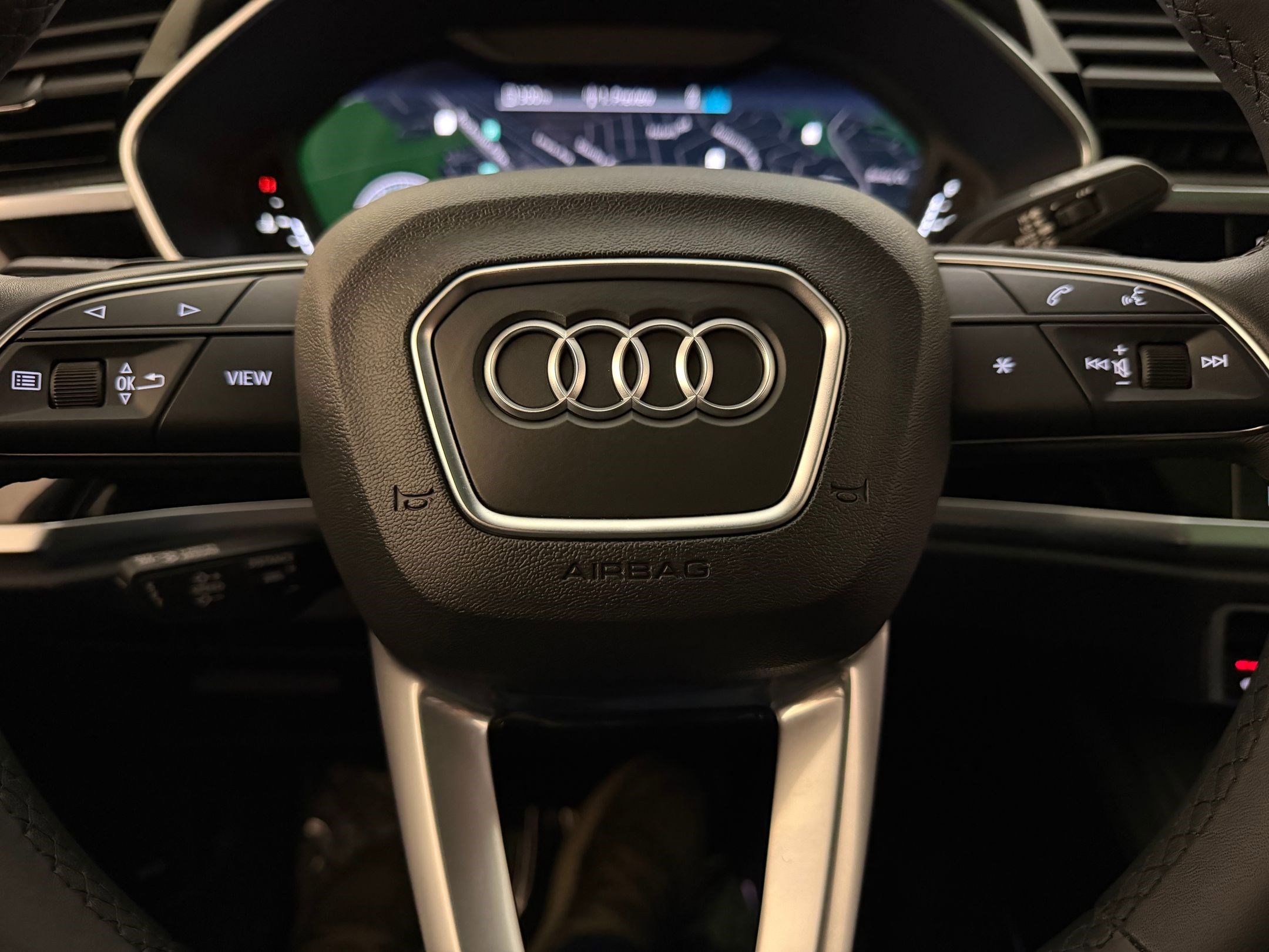 Certified 2025 Audi Q3 2.0T Premium Plus w/ Premium Plus Package image 34