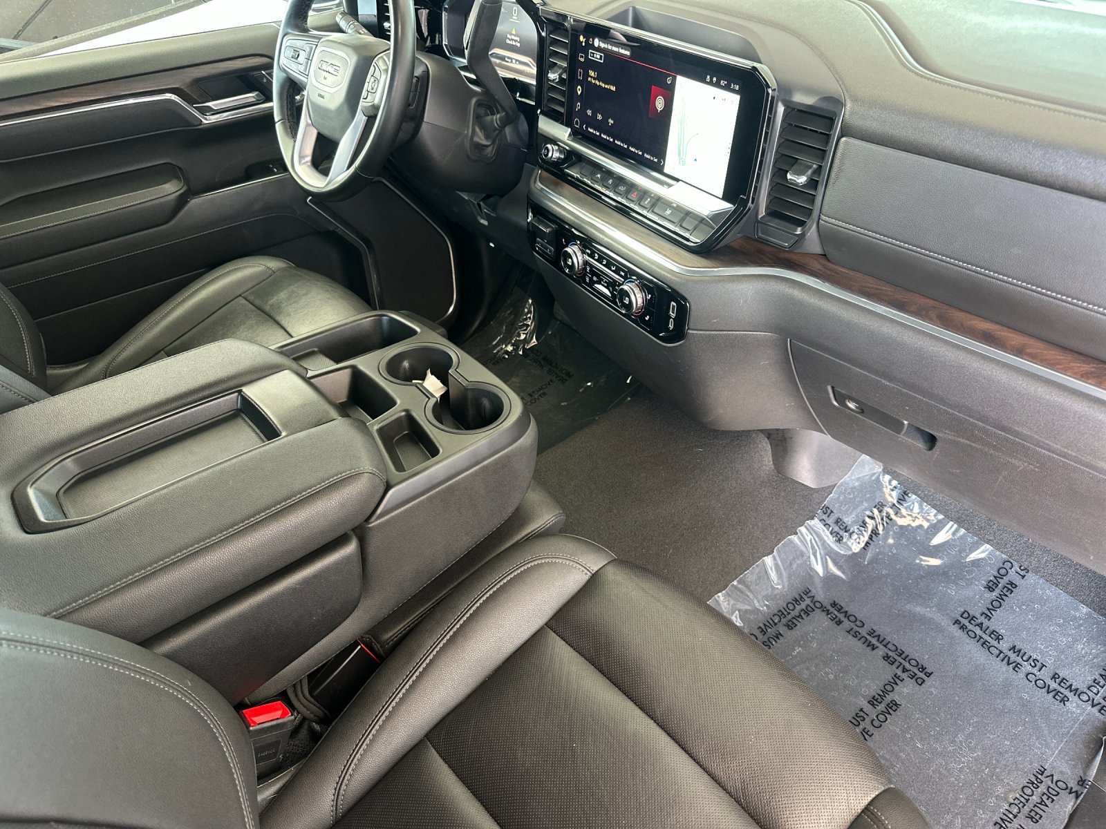 Used 2025 GMC Sierra 1500 SLT AWD/4WD image 16