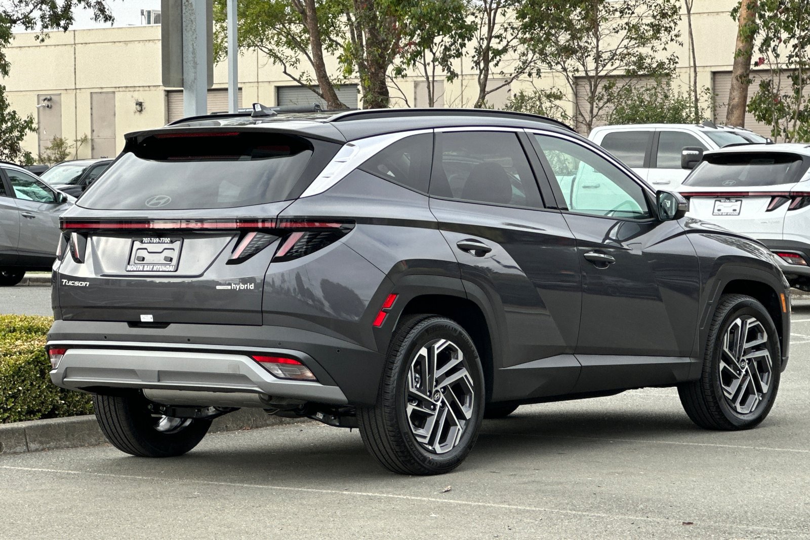 Certified 2025 Hyundai Tucson Limited w/ Tow & Go Package AWD/4WD image 4