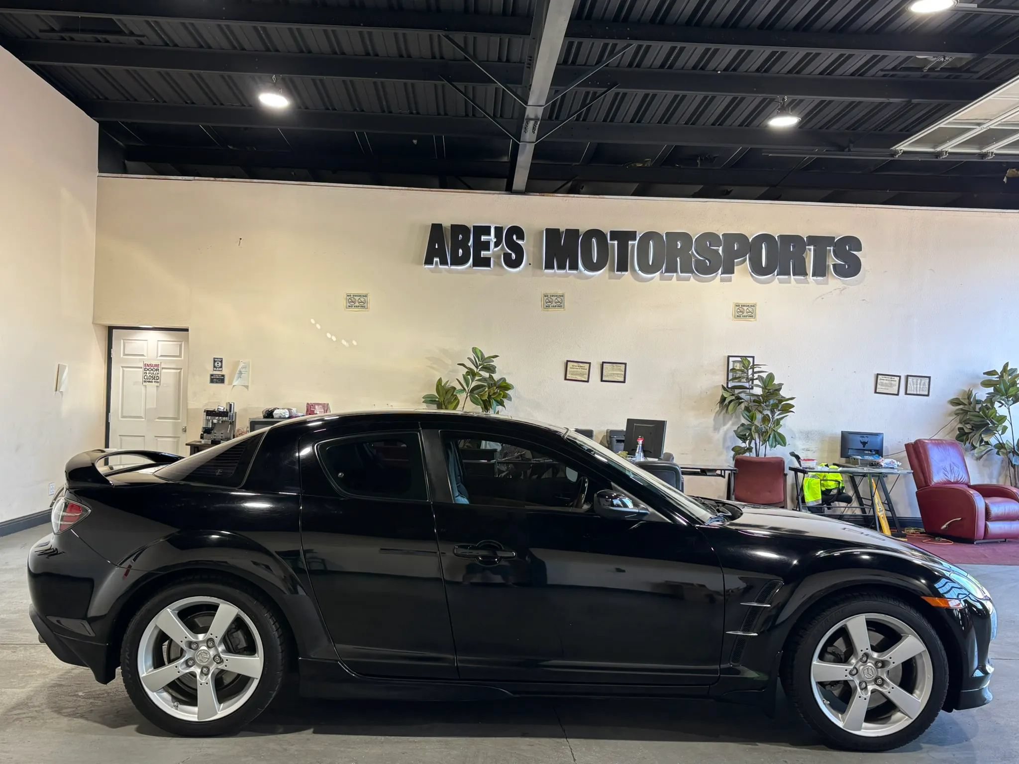 Used 2004 MAZDA RX-8 w/ MT Grand Touring Pkg RWD image 7