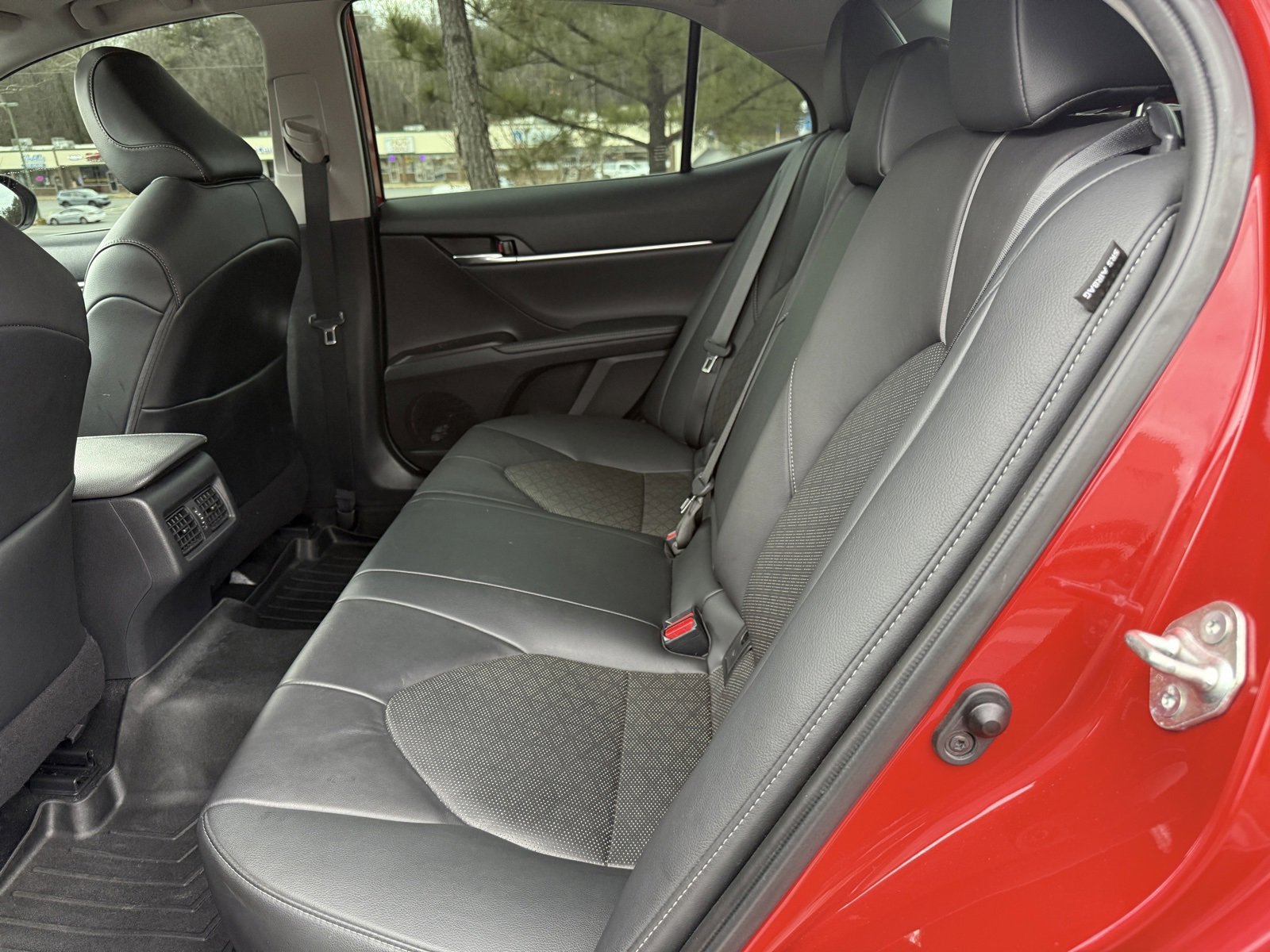 Used 2021 Toyota Camry XSE w/ Navigation Package image 38