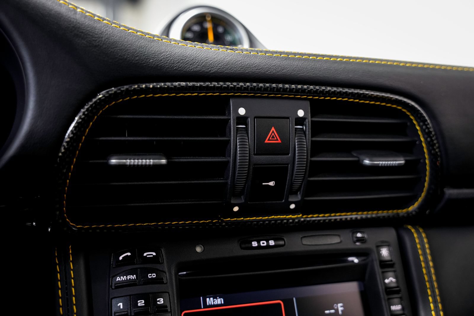 Used 2008 Porsche 911 GT2 RWD image 13
