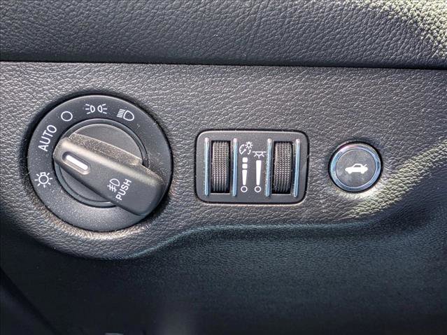 Used 2021 Dodge Challenger GT w/ Performance Handling Group RWD image 20