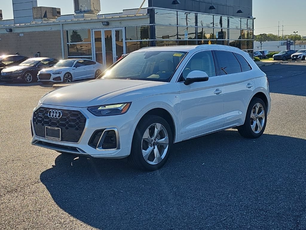 Certified 2023 Audi Q5 2.0T Premium Plus w/ Premium Plus Package AWD/4WD image 16