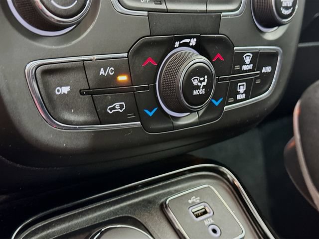 Used 2018 Jeep Compass Limited w/ Navigation Group AWD/4WD image 22