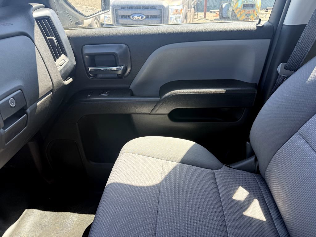 Used 2017 Chevrolet Silverado 1500 W/T AWD/4WD image 16