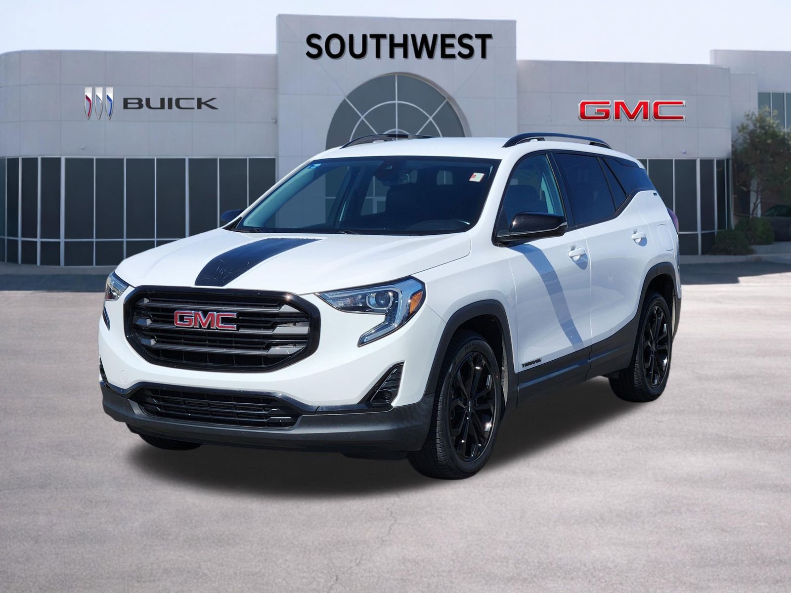 Used 2020 GMC Terrain SLT w/ Preferred Package image 2