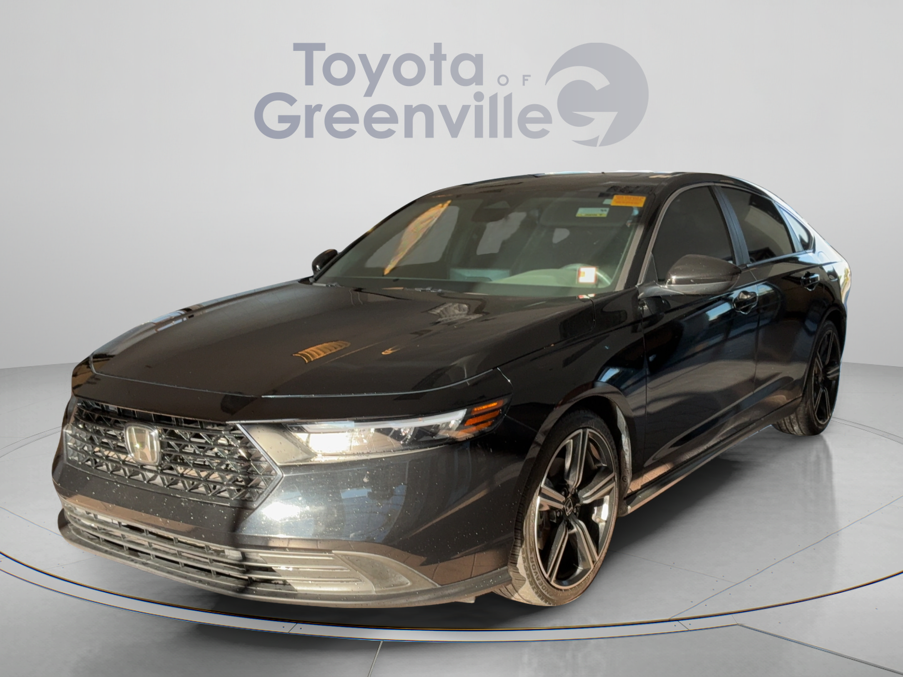 Used 2024 Honda Accord Sport image 1