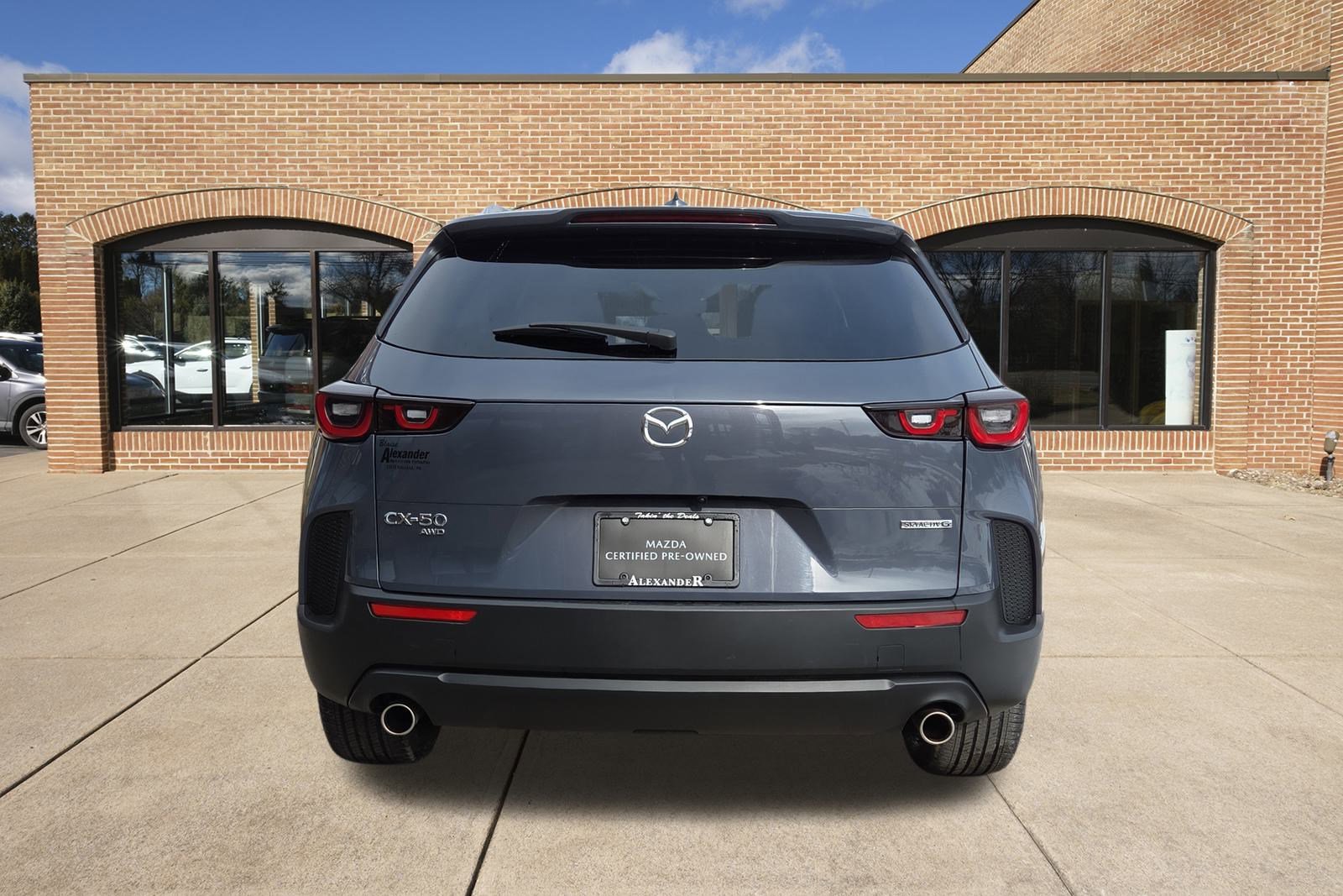 Certified 2025 MAZDA CX-50 AWD 2.5 S w/ Premium Plus Pkg image 4