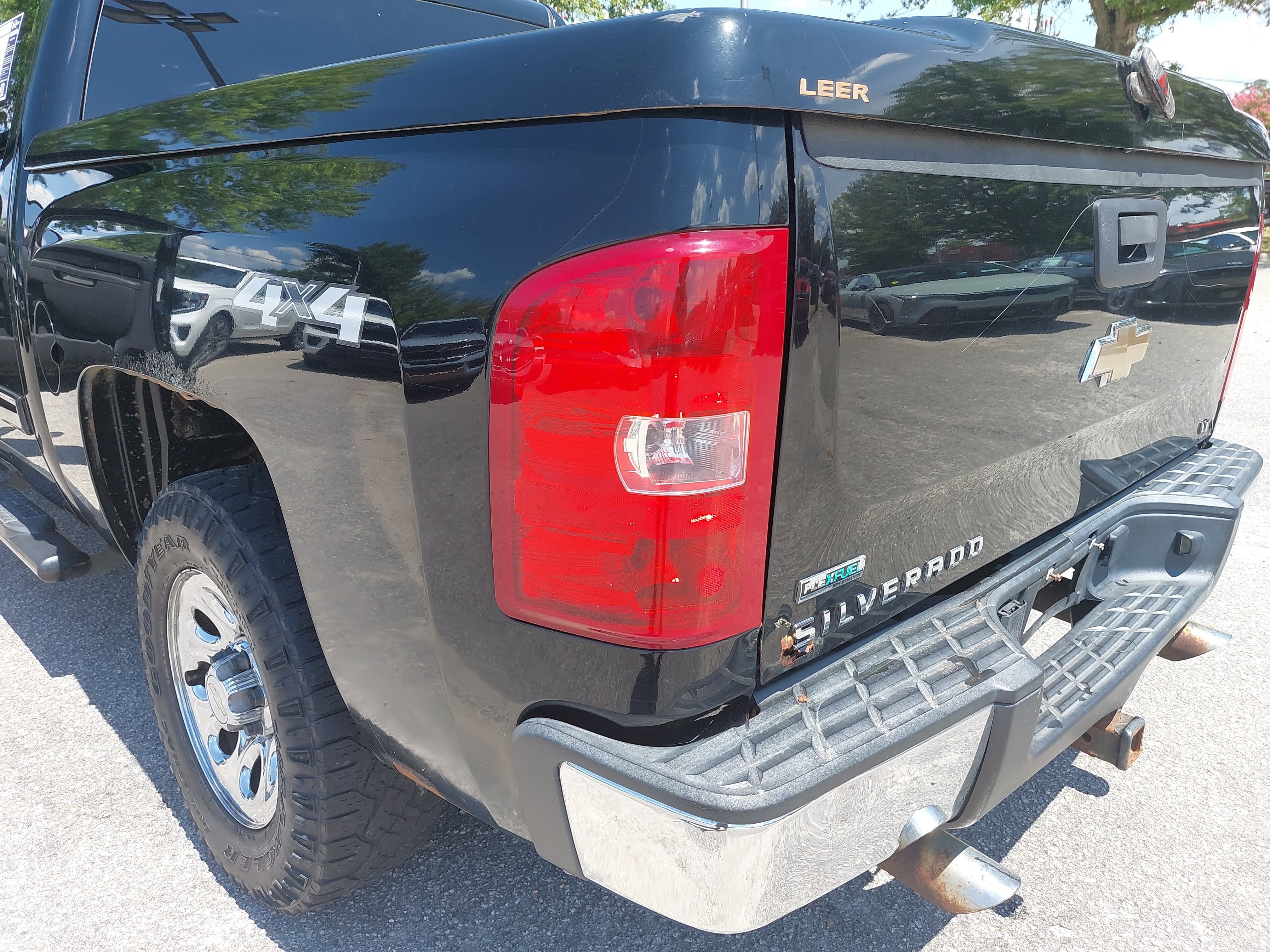 Used 2010 Chevrolet Silverado 1500 LT image 32