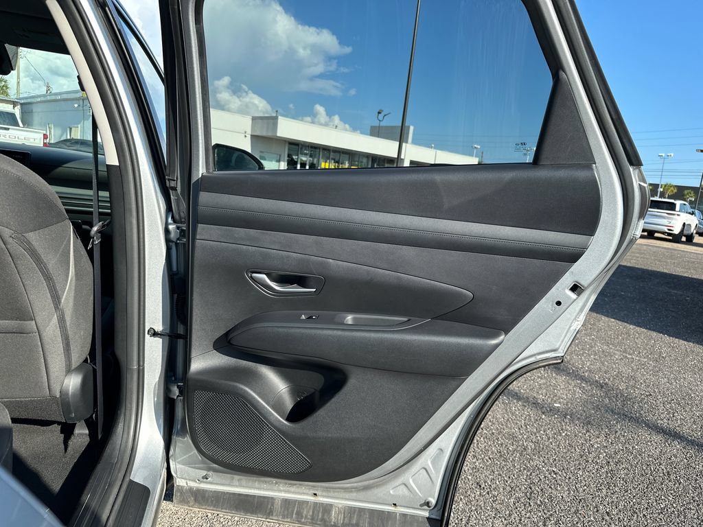 Used 2025 Hyundai Tucson SEL AWD/4WD image 15