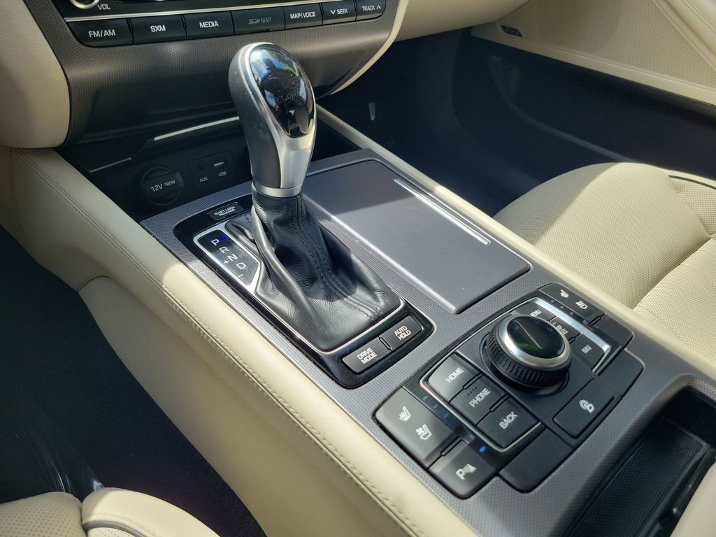 Used 2017 Genesis G80 3.8 w/ Option Group 03 image 35