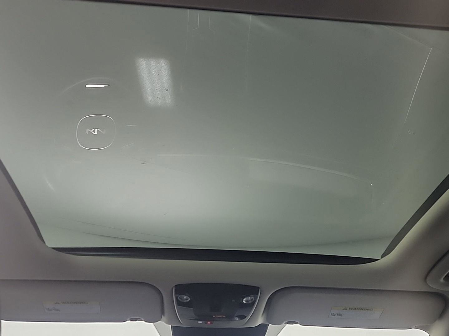 Used 2025 Kia Sorento EX w/ Panoramic Sunroof Package image 25