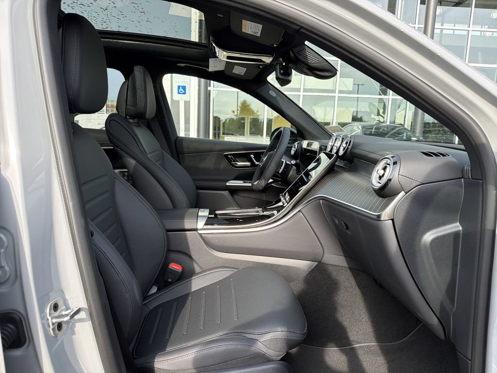 New 2026 Mercedes-Benz GLC 300 4MATIC image 18