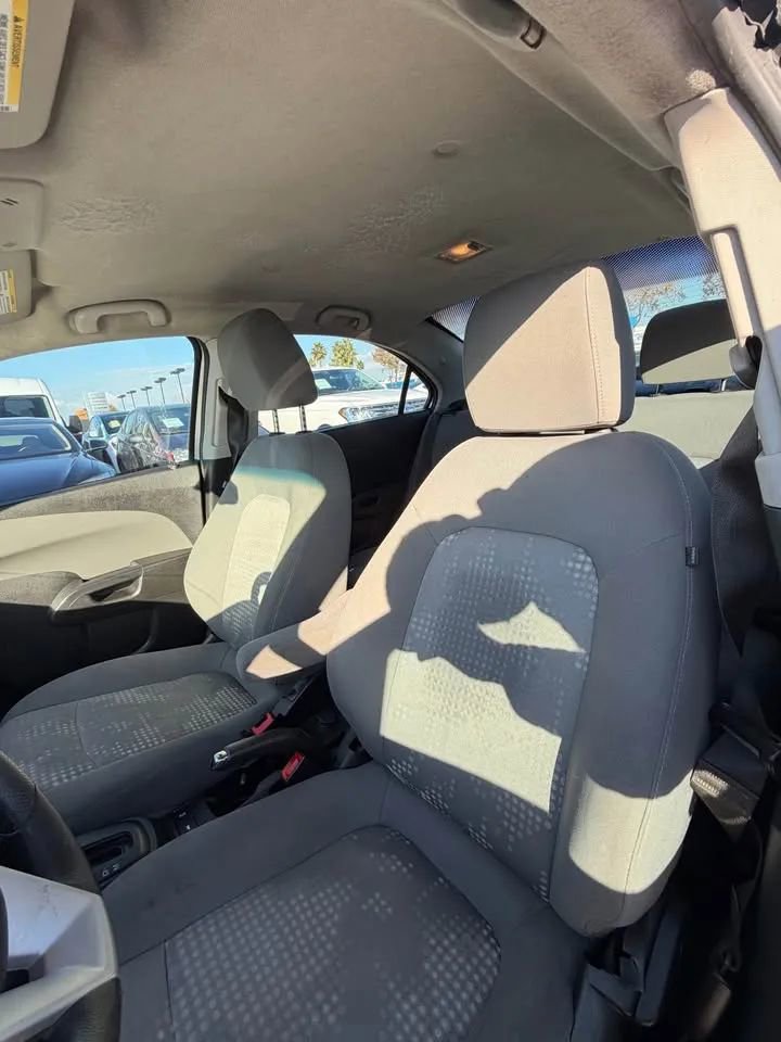 Used 2018 Chevrolet Sonic LS image 6