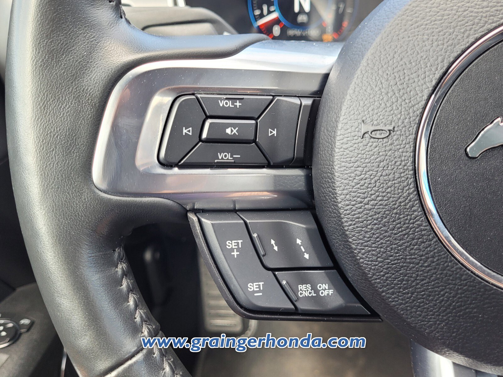 Used 2022 Ford Mustang GT Premium w/ Equipment Group 401A image 18