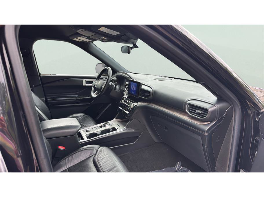 Used 2021 Ford Explorer Platinum AWD/4WD image 23