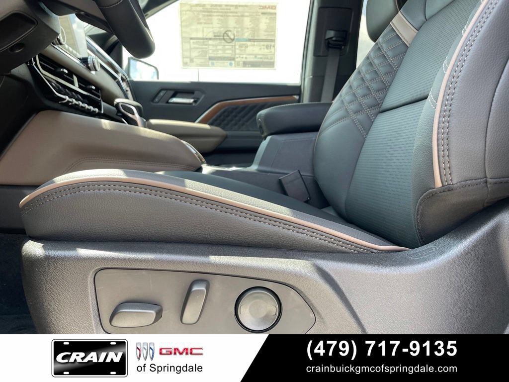 New 2026 GMC Canyon Denali AWD/4WD image 11