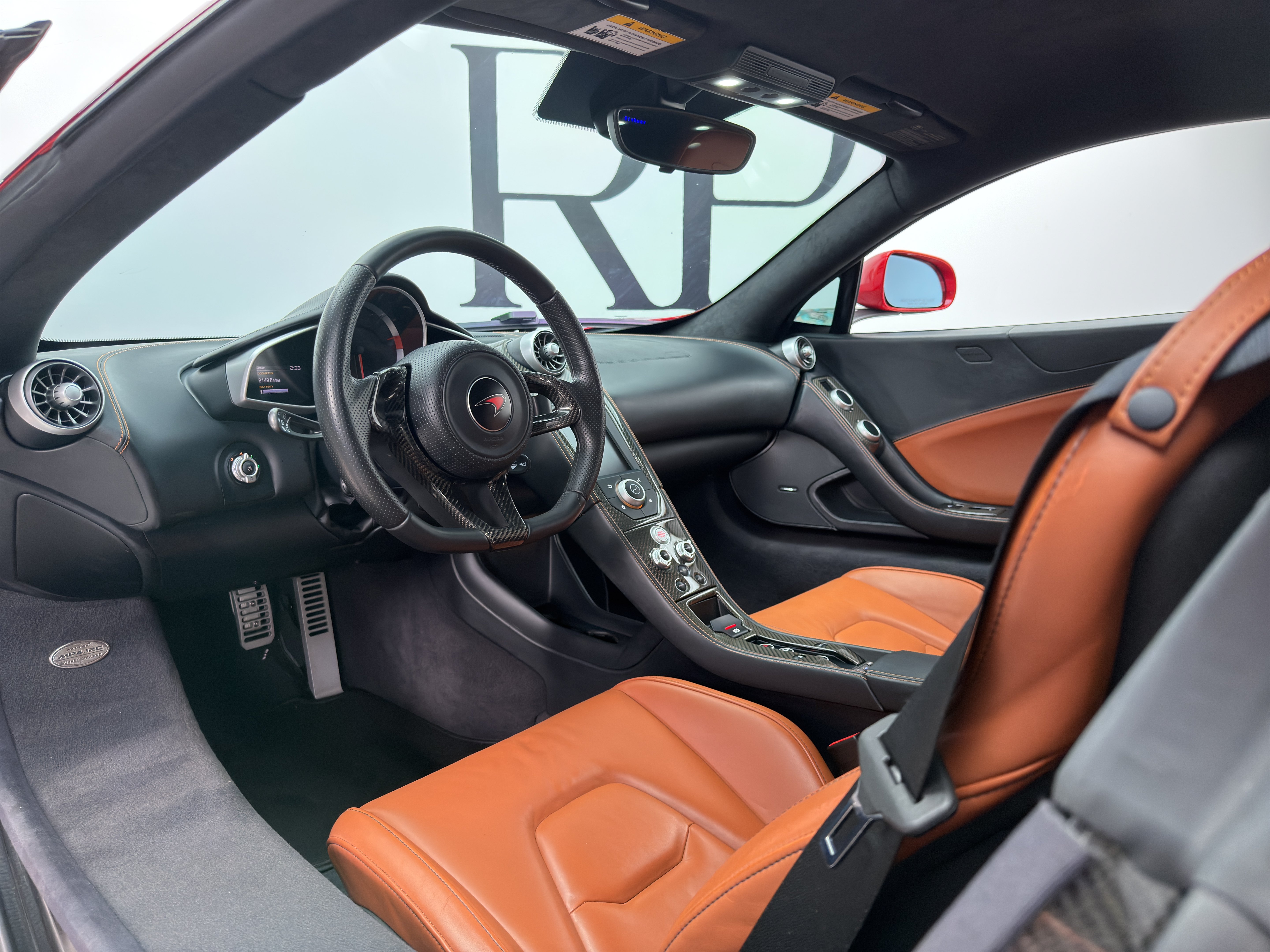 Used 2012 McLaren MP4-12C Coupe RWD image 29