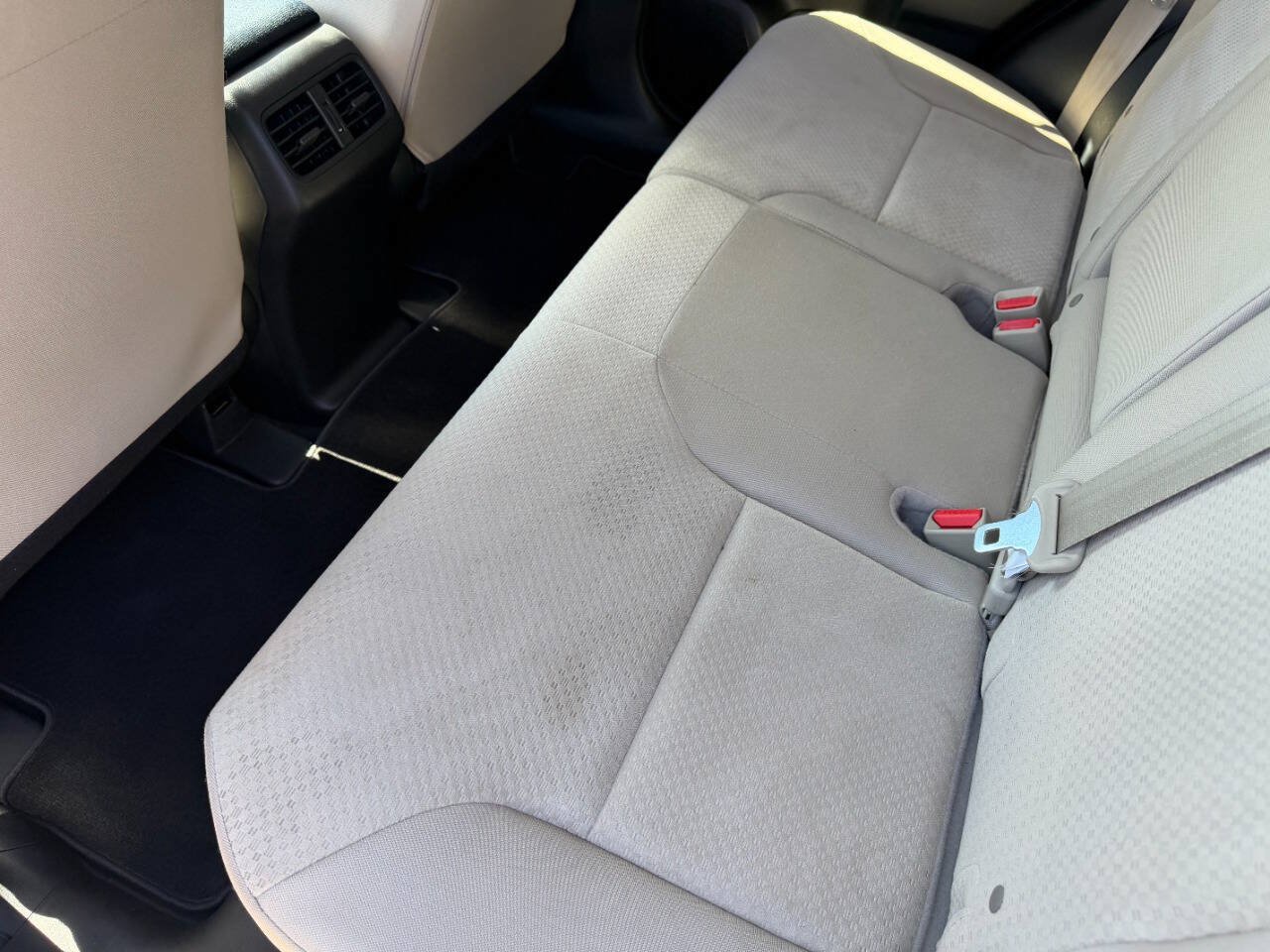 Used 2016 Honda CR-V SE image 19